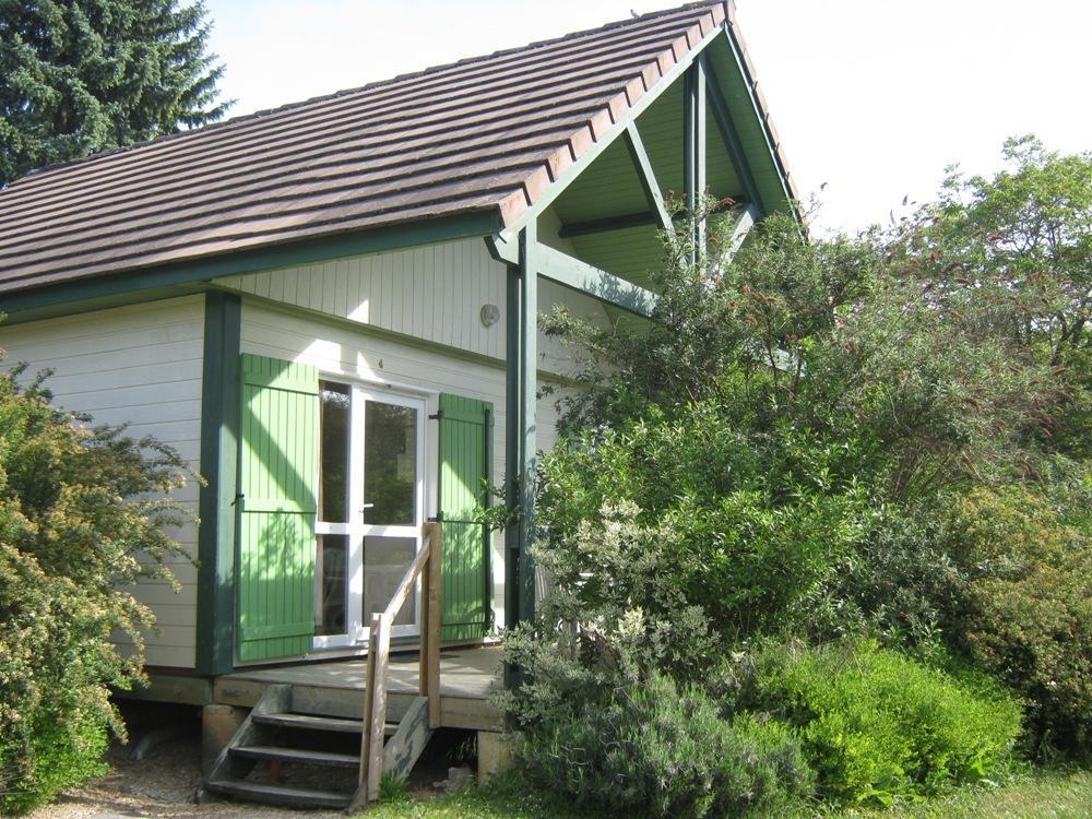 Village-Chalets Le Ru Du Pre Deux Rivieres Oda fotoğraf