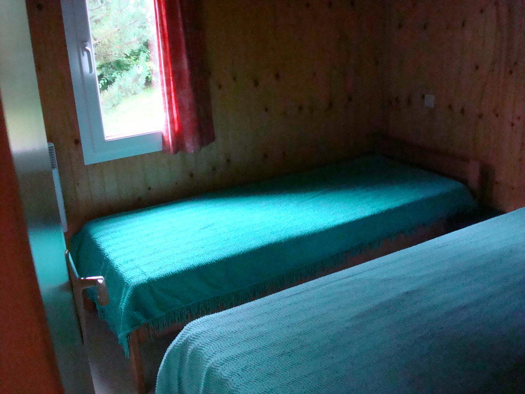 Village-Chalets Le Ru Du Pre Deux Rivieres Oda fotoğraf