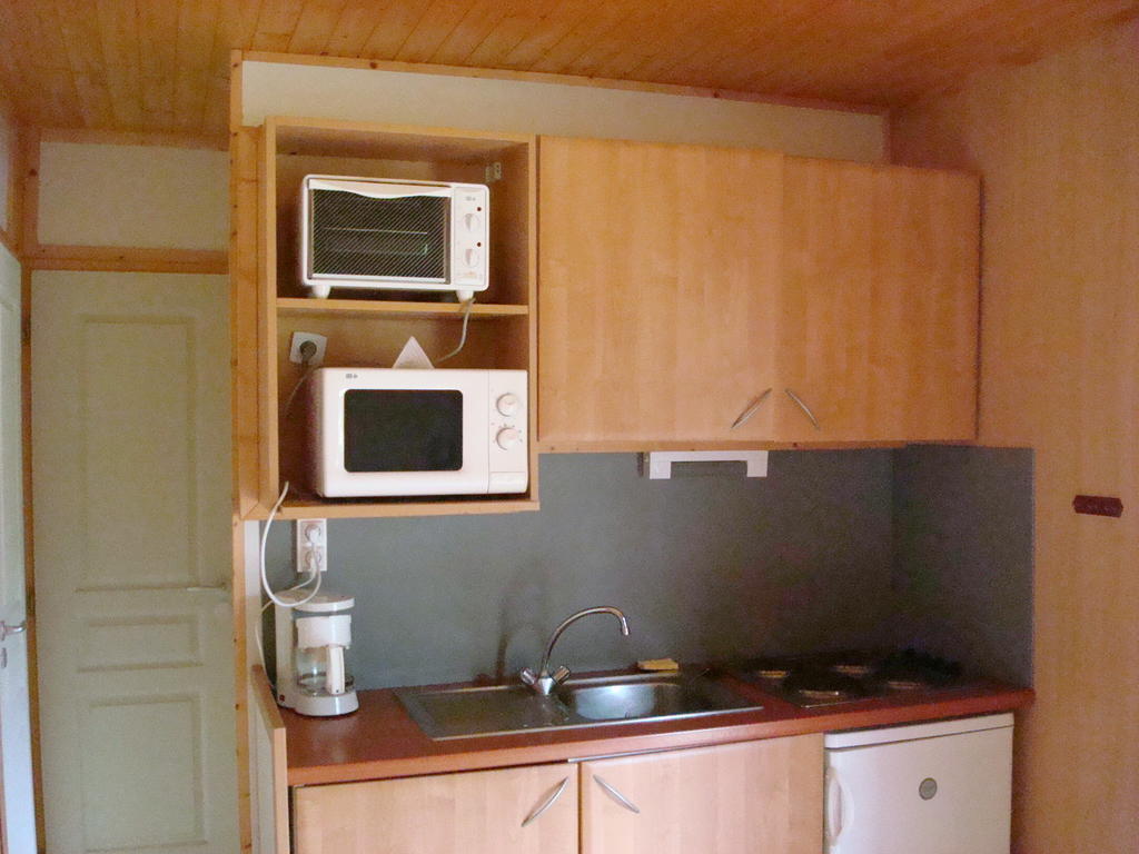 Village-Chalets Le Ru Du Pre Deux Rivieres Oda fotoğraf