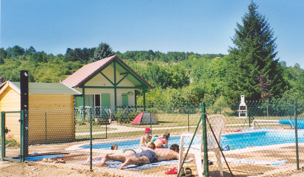 Village-Chalets Le Ru Du Pre Deux Rivieres Dış mekan fotoğraf