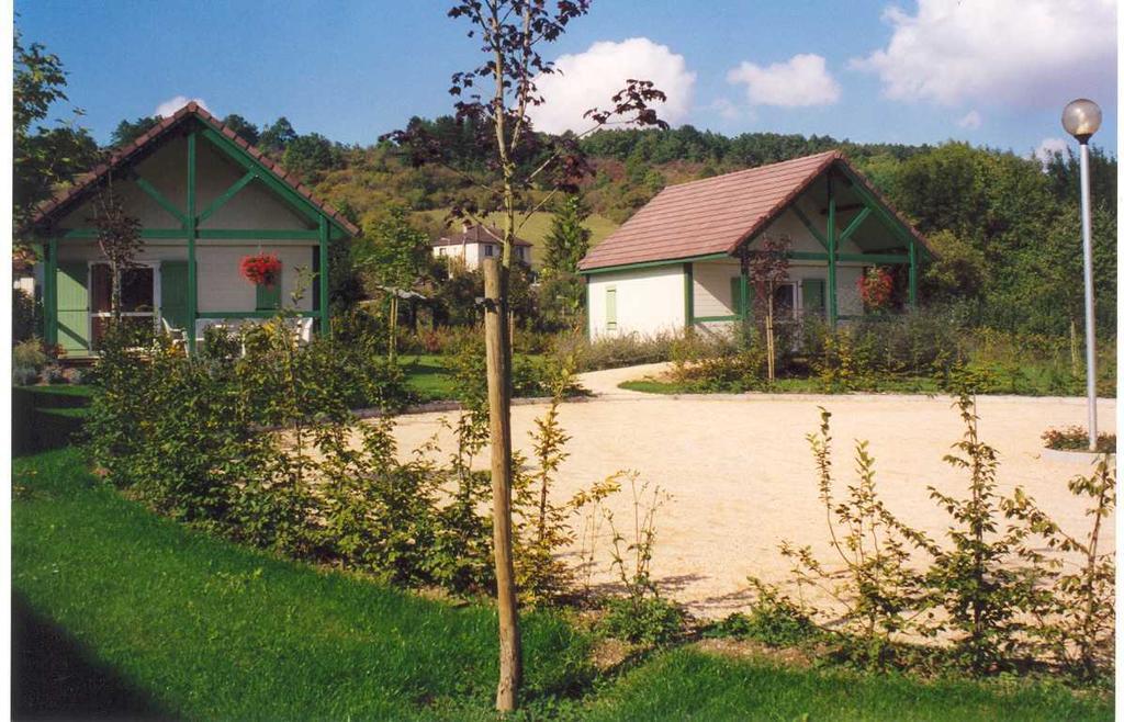 Village-Chalets Le Ru Du Pre Deux Rivieres Dış mekan fotoğraf